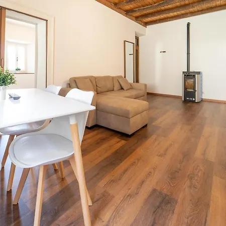 Appartement Rustic In The Heart Of The Val D'intelvi San Fedele Intelvi
