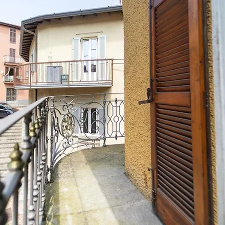 Appartement Rustic In The Heart Of The Val D'intelvi